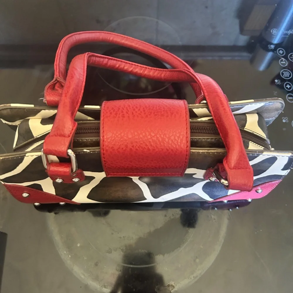 Dooney & Bourke Handbag - Picture 3 of 16